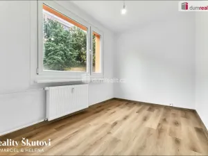 Pronájem bytu 3+1, Ústí nad Labem - Mojžíř, Peškova, 65 m2