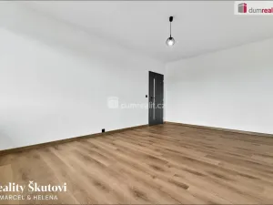 Pronájem bytu 3+1, Ústí nad Labem - Mojžíř, Peškova, 65 m2