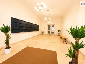 Pronájem bytu 1+kk, Jince, Slavíkova, 38 m2