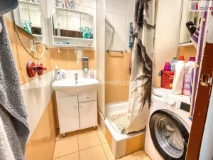 Prodej bytu 3+1, Neratovice, Na Výsluní, 71 m2