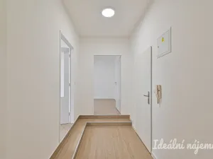 Pronájem bytu 1+1, Brno, Slovinská, 45 m2