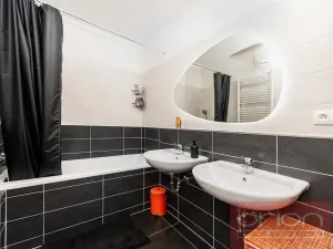 Prodej bytu 3+kk, Praha - Kyje, Sicherova, 72 m2