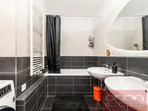 Prodej bytu 3+kk, Praha - Kyje, Sicherova, 72 m2