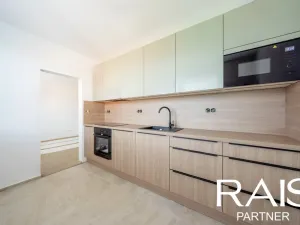 Prodej bytu 3+1, Hustopeče, Větrná, 75 m2