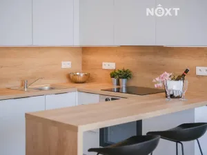 Prodej bytu 2+kk, Praha - Břevnov, Nad Kajetánkou, 45 m2