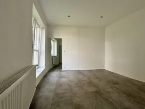 Pronájem bytu 2+kk, Liberec, Zámecký vrch, 33 m2