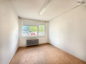 Prodej bytu 3+1, Osek, Hrdlovská, 55 m2