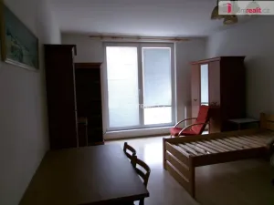 Pronájem bytu 1+kk, Mladá Boleslav - Mladá Boleslav III, U Kasáren, 39 m2