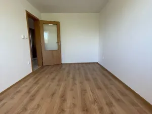 Pronájem bytu 2+kk, Říčany, Platanová, 58 m2