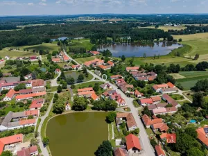 Prodej rodinného domu, Pístina, 180 m2