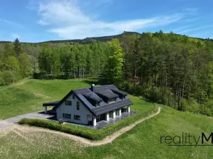 Prodej rodinného domu, Křižany, 470 m2