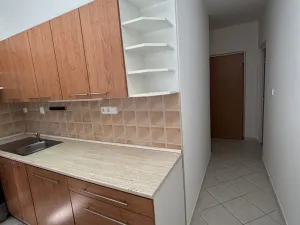 Pronájem bytu 2+1, Třebíč - Nové Dvory, Novodvorská, 47 m2