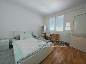 Prodej bytu 3+1, České Budějovice, Labská, 76 m2
