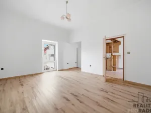 Pronájem bytu 1+1, Pardubice, V Ráji, 54 m2