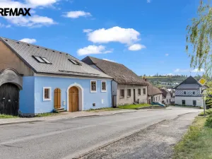 Prodej rodinného domu, Kamenice, 330 m2