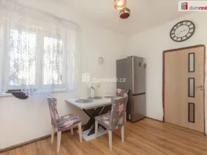 Prodej rodinného domu, Králův Dvůr, 5. května, 360 m2
