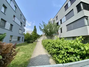 Pronájem bytu 2+kk, Praha - Prosek, Na Prosecké vyhlídce, 52 m2
