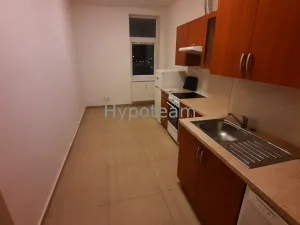 Pronájem bytu 2+1, Ústí nad Labem - Ústí nad Labem-centrum, Jateční, 63 m2