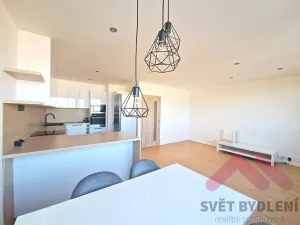 Pronájem bytu 3+kk, Praha - Bohnice, Hlivická, 73 m2