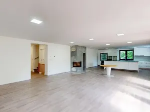 Prodej rodinného domu, Ivaň, 319 m2