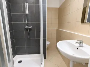 Pronájem bytu 1+kk, Cheb, 17. listopadu, 23 m2