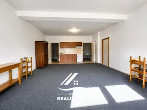Pronájem bytu 3+1, Opava, Přemyslovců, 87 m2