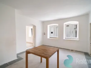 Prodej zemědělské usedlosti, Babice, 809 m2