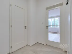 Pronájem bytu 1+kk, Praha - Vinohrady, Vinohradská, 30 m2