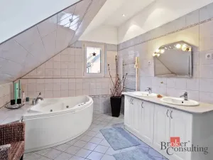 Prodej rodinného domu, Nejdek, Karlovarská, 361 m2