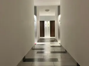 Pronájem bytu 1+kk, Praha - Dolní Měcholupy, Honzíkova, 27 m2