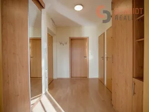 Pronájem bytu 2+kk, Břeclav, 50 m2