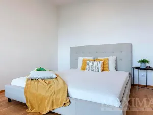 Prodej bytu 1+kk, Praha - Holešovice, Argentinská, 53 m2