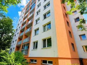 Prodej bytu 3+1, Zlín, Budovatelská, 68 m2