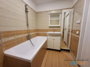 Prodej bytu 3+1, Rosice, Kaštanová, 78 m2