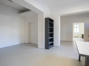 Prodej kanceláře, Chrudim - Chrudim IV, Lupáčova, 612 m2