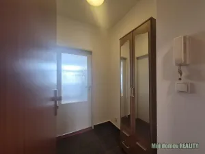 Pronájem bytu 2+kk, Praha - Vysočany, Freyova, 56 m2