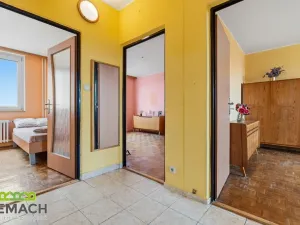 Prodej bytu 3+1, Uherské Hradiště, náměstí Republiky, 74 m2