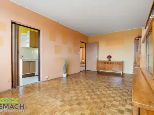 Prodej bytu 3+1, Uherské Hradiště, náměstí Republiky, 74 m2
