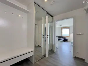 Pronájem bytu 2+kk, Brno, Pražákova, 55 m2