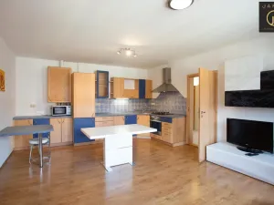 Prodej bytu 4+kk, Karlovy Vary, Sokolovská, 95 m2