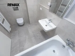 Pronájem bytu 2+kk, Praha - Hlubočepy, Divíškové, 3578 m2