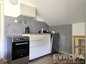 Pronájem bytu 3+1, Strážné, 70 m2