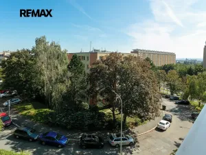 Pronájem bytu 1+1, Praha - Kobylisy, Jelínkova, 33 m2