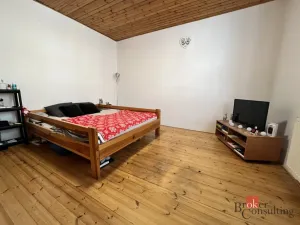 Pronájem bytu 2+kk, Opava - Předměstí, třída Spojenců, 46 m2