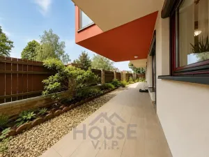 Prodej bytu 2+kk, Praha - Dolní Chabry, 52 m2