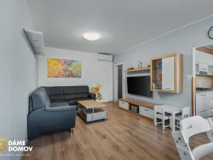 Prodej bytu 3+1, Hodonín, Sídlištní, 72 m2