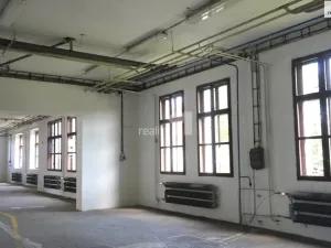 Pronájem skladu, Svojkovice, 328 m2