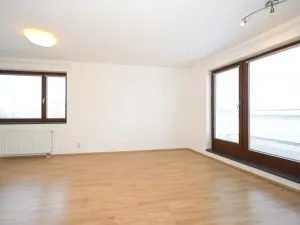Pronájem bytu 2+kk, Praha - Liboc, Evropská, 56 m2