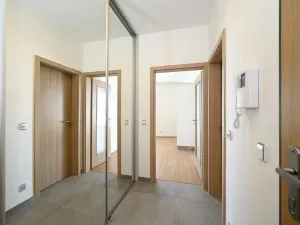 Pronájem bytu 2+kk, Praha - Liboc, Evropská, 56 m2