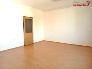 Pronájem bytu 3+1, Žďár nad Sázavou, Strojírenská, 69 m2
